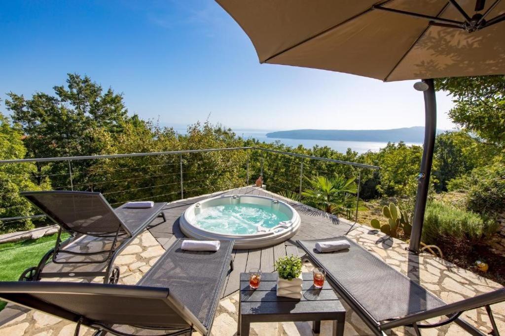 Villa Surina Moscenice Exteriér fotografie