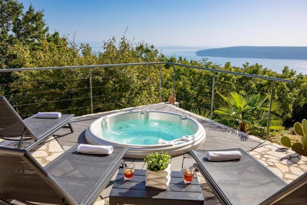 Villa Surina Moscenice Exteriér fotografie